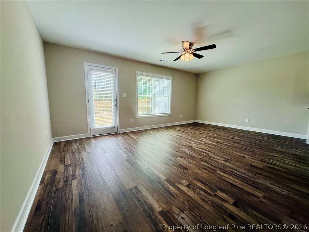 8115 King Road Fayetteville, NC 28306 - Photo 4 of 17