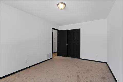 $359,999 | 7409 74th Avenue North, Brooklyn Park, MN 55428