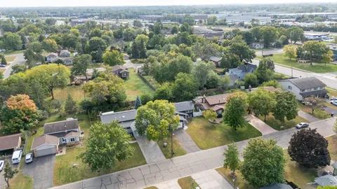 $359,999 | 7409 74th Avenue North, Brooklyn Park, MN 55428