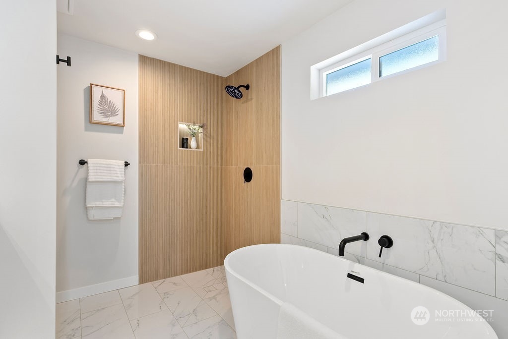 1335 East Maple Street Kent, WA 98030 - Photo 22 of 36 Gallery Image 22