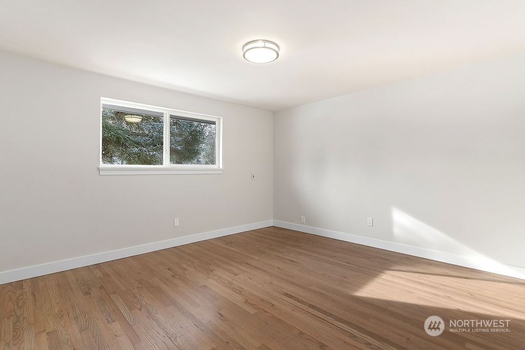 1335 East Maple Street Kent, WA 98030 - Photo 30 of 36 Gallery Image 30