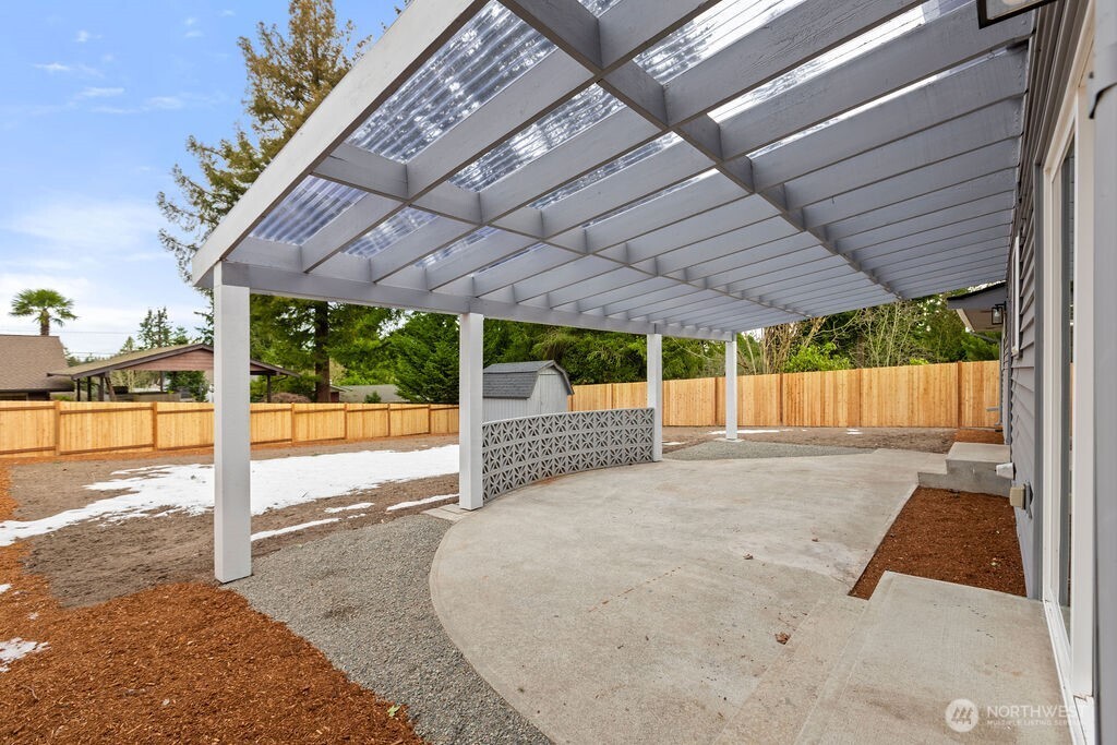 1335 East Maple Street Kent, WA 98030 - Photo 36 of 36 Gallery Image 36