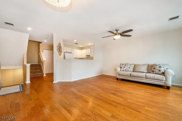 $425,000 | 1011 Worthington Court, Denville, NJ 07834