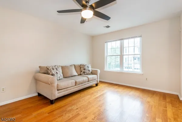 $425,000 | 1011 Worthington Court, Denville, NJ 07834