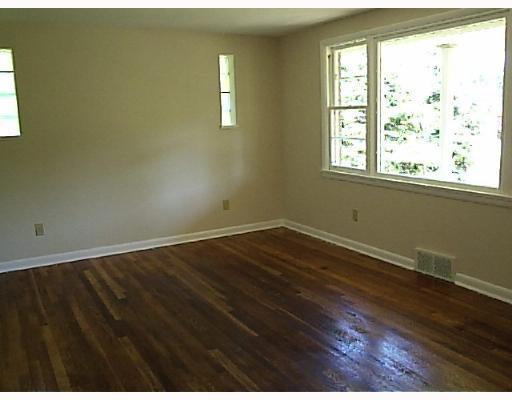 124 Evergreen Road Level Green, PA 15085 - Photo 3 of 6 Gallery Image 3