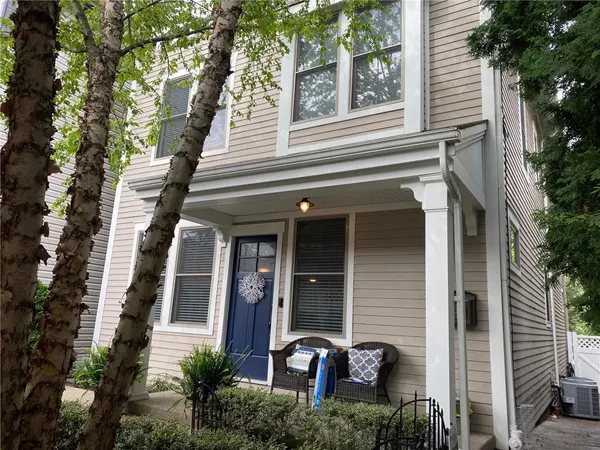 $4,900 | 706 Ivy Street, Unit 2, Pittsburgh, PA 15232