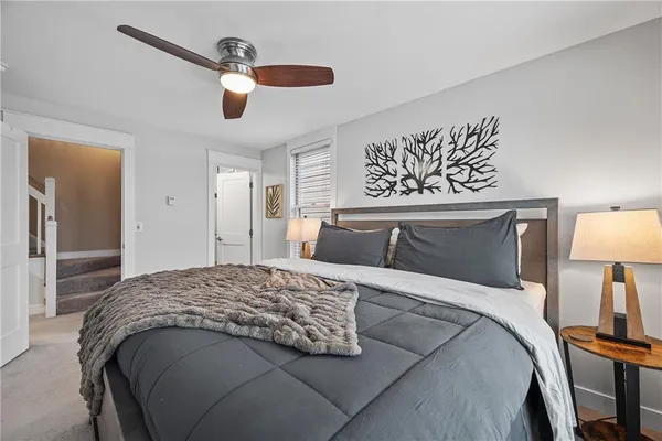 $4,900 | 706 Ivy Street, Unit 2, Pittsburgh, PA 15232