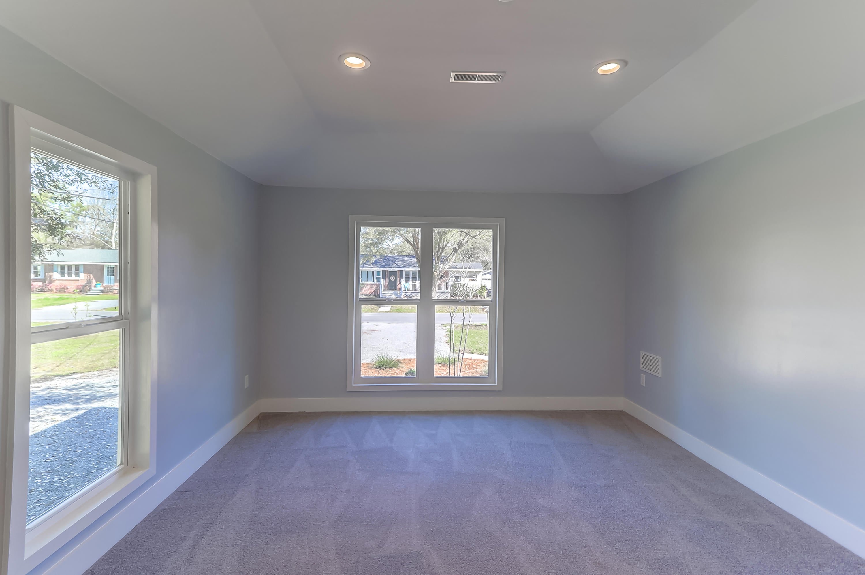 725 Windward Road Charleston, SC 29412 - Photo 13 of 33 Master Bedroom