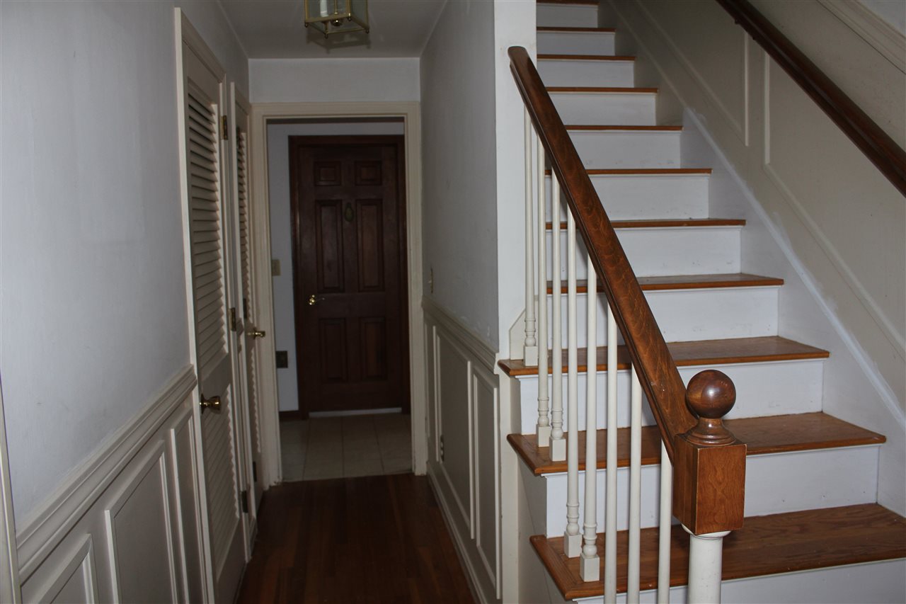3 New Boston Road Amherst, NH 03031 - Photo 14 of 21