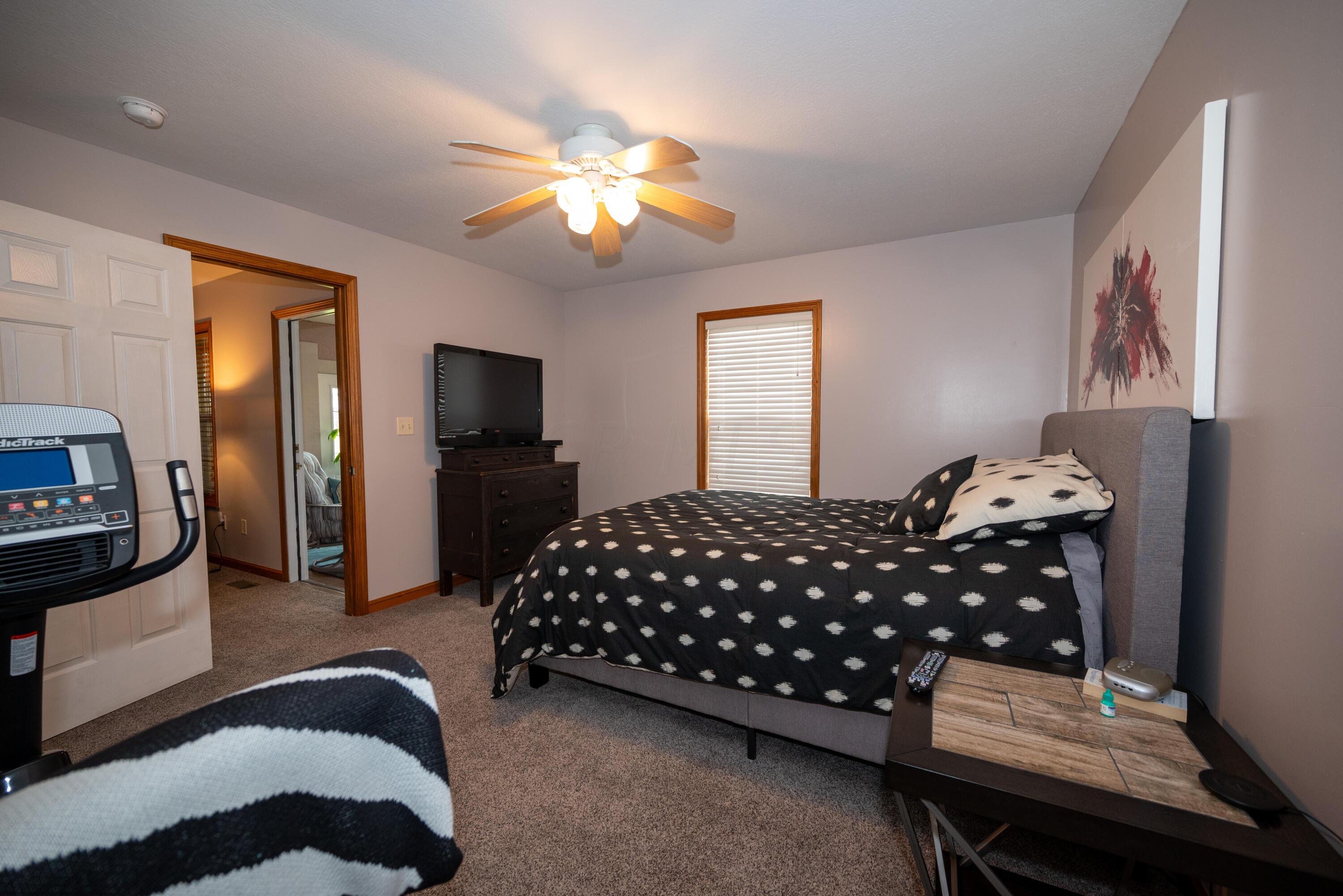 396 Pole Lane Road Marion, OH 43302 - Photo 20 of 28 24