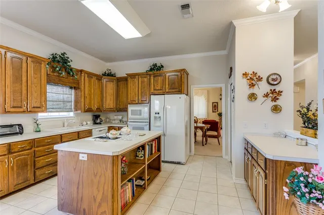 $365,000 | 345 Huggins Drive, Springtown, TX 76082