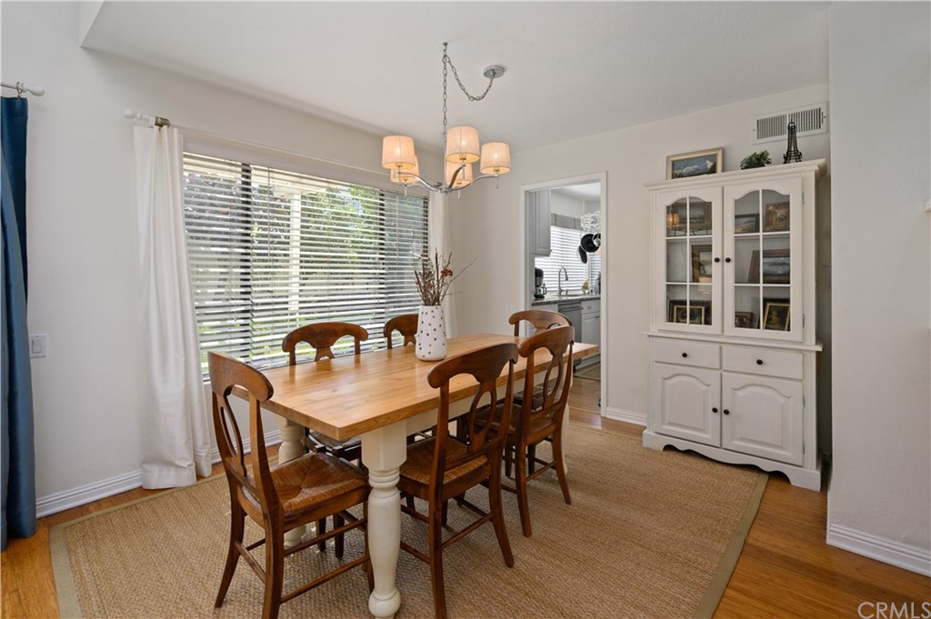 14 Soaring Hawk Irvine, CA 92614 - Photo 11 of 47