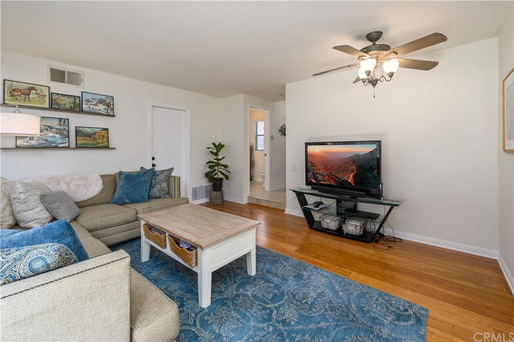 14 Soaring Hawk Irvine, CA 92614 - Photo 19 of 47