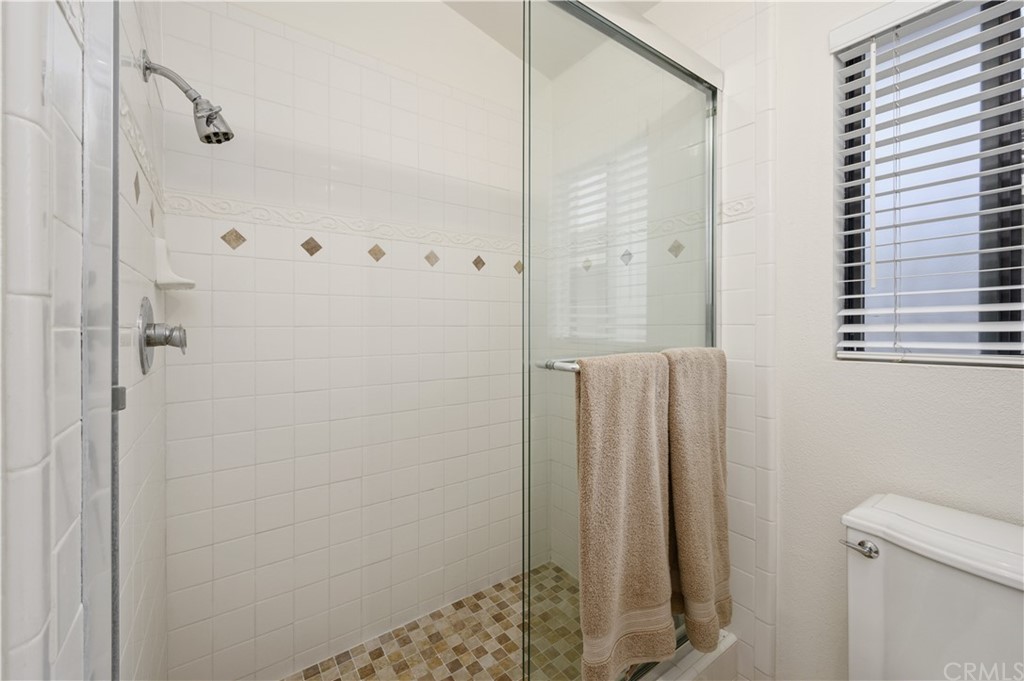 14 Soaring Hawk Irvine, CA 92614 - Photo 28 of 47