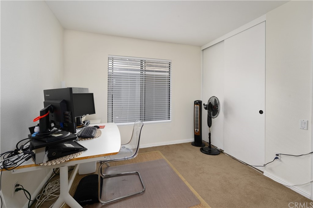 14 Soaring Hawk Irvine, CA 92614 - Photo 29 of 47