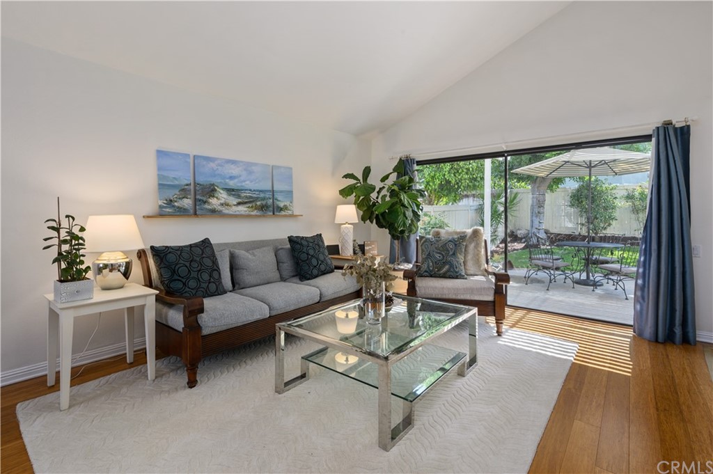 14 Soaring Hawk Irvine, CA 92614 - Photo 10 of 47