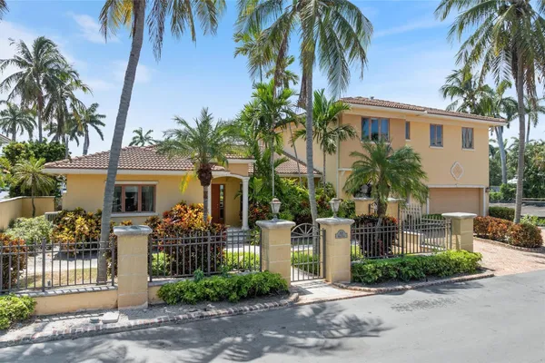 $27,000 | 703 Royal Plaza Drive, Fort Lauderdale, FL 33301