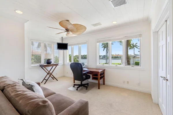 $27,000 | 703 Royal Plaza Drive, Fort Lauderdale, FL 33301