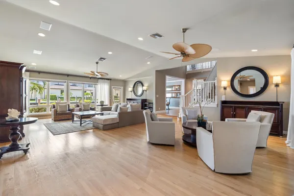 $27,000 | 703 Royal Plaza Drive, Fort Lauderdale, FL 33301