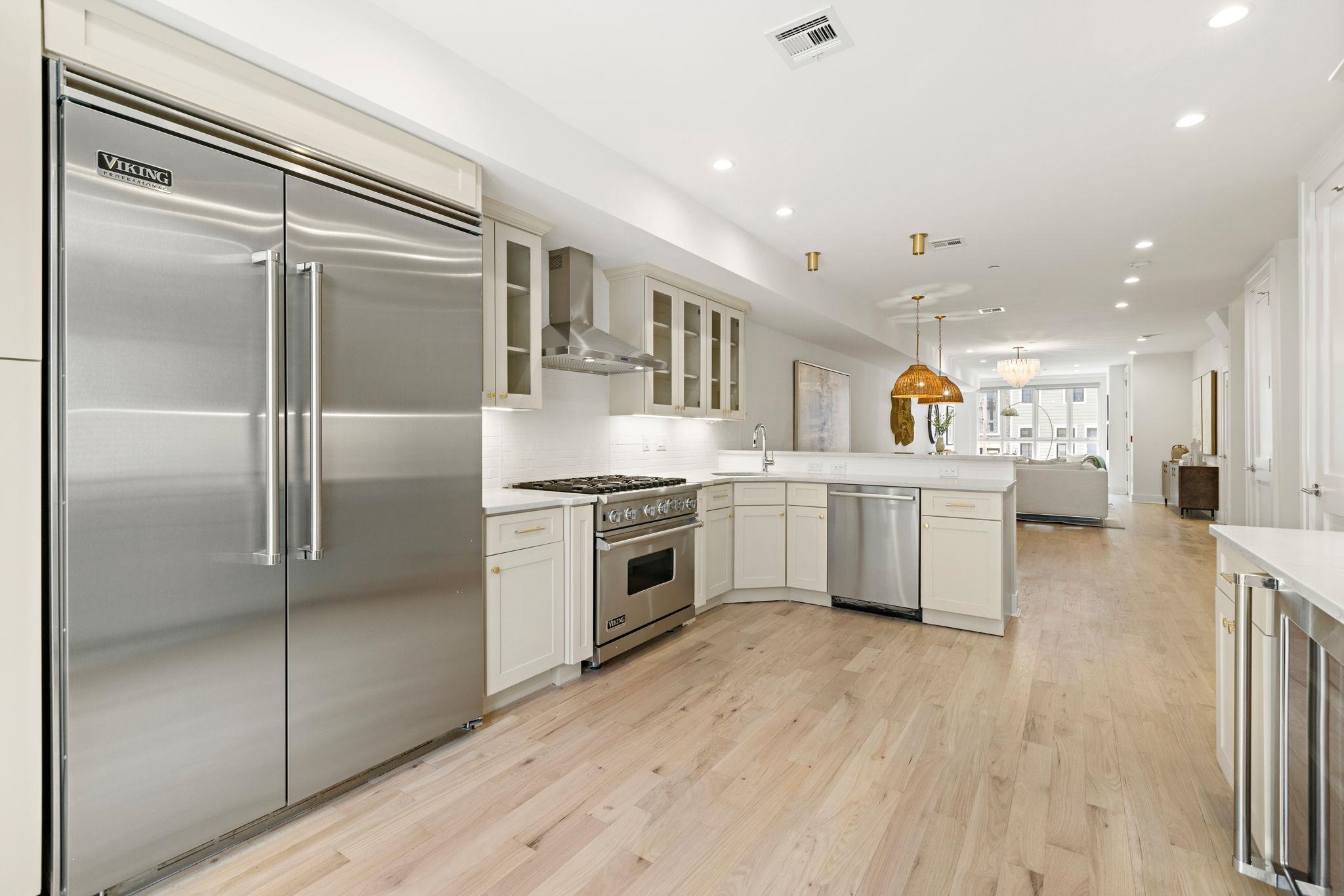 529 Adams Street, Unit 1 Hoboken, NJ 07030 - Photo 12 of 27