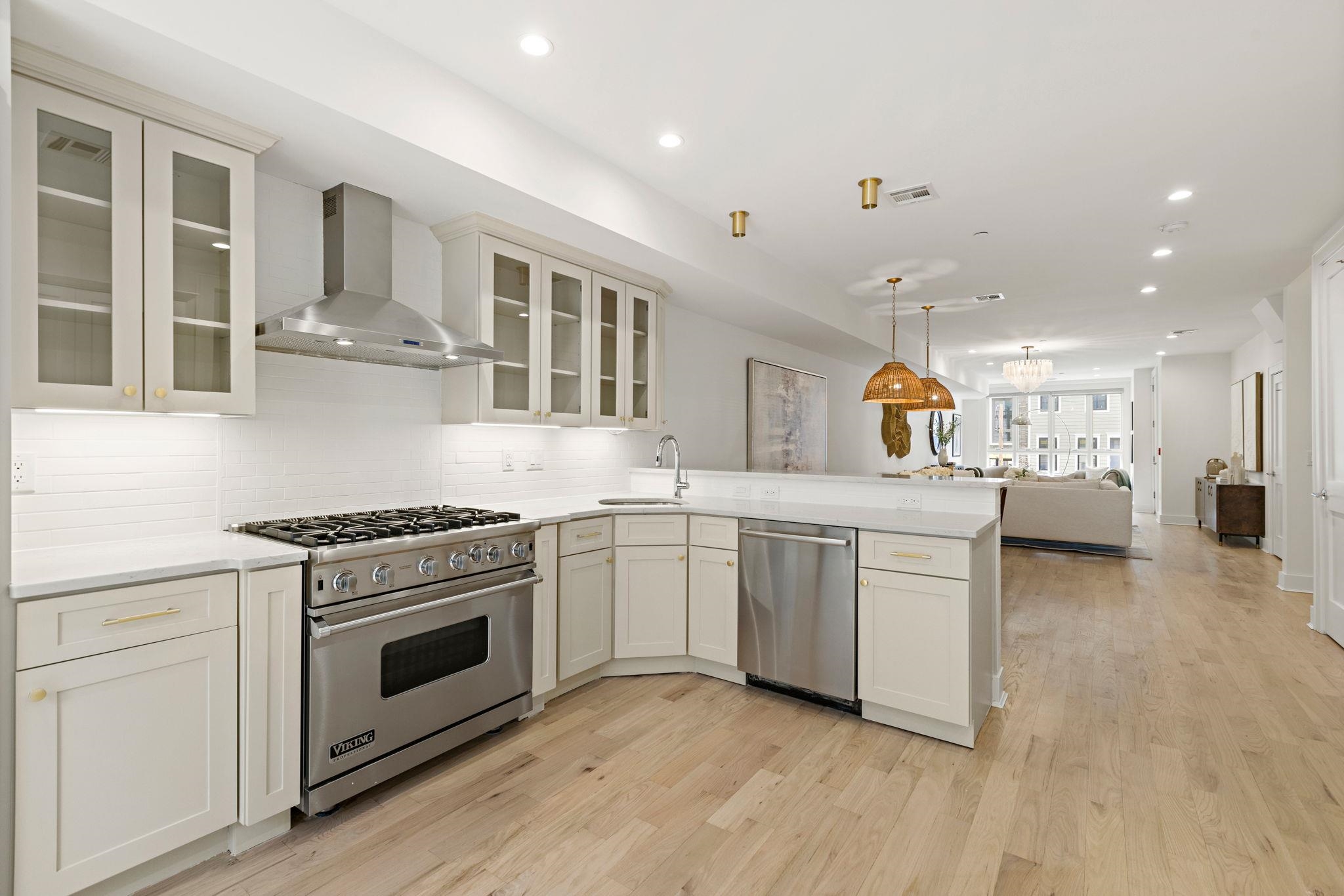 529 Adams Street, Unit 1 Hoboken, NJ 07030 - Photo 9 of 27