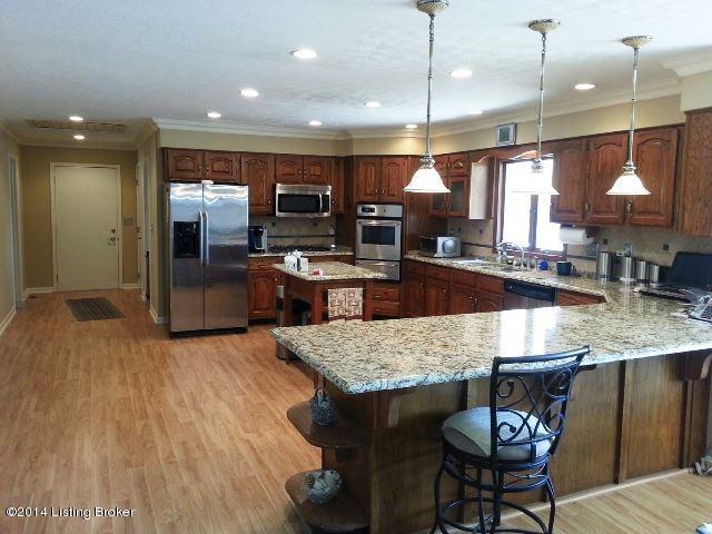 2081 Clark Station Road Fisherville, KY 40023 - Photo 8 of 53 8