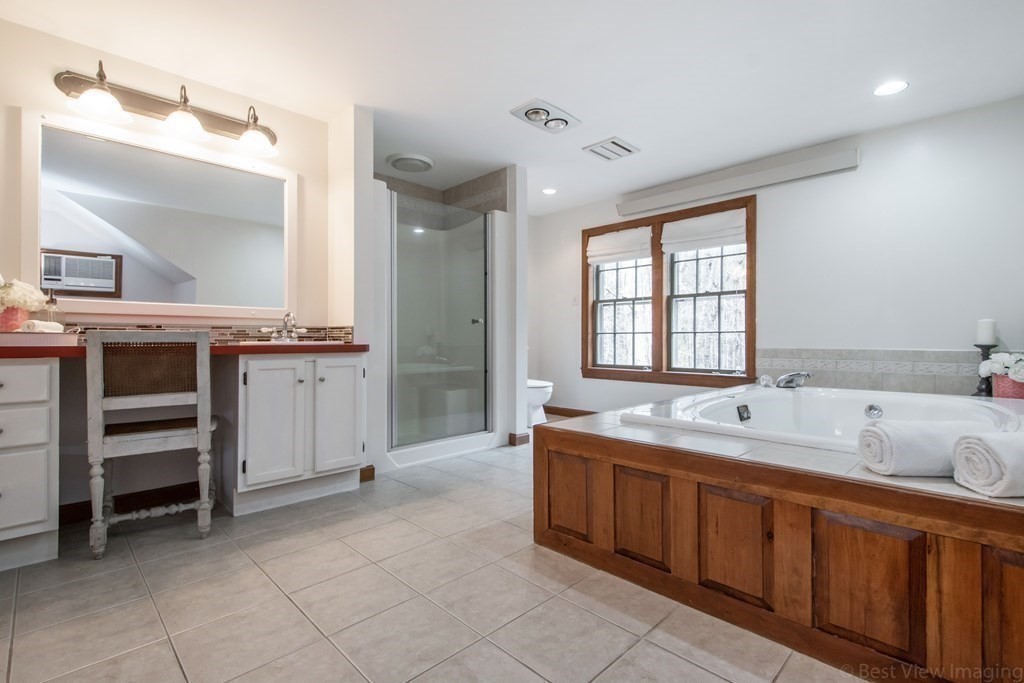 35 Holden Road Shirley, MA 01464 - Photo 25 of 37 Gallery Image 25