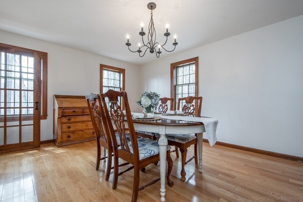 35 Holden Road Shirley, MA 01464 - Photo 4 of 37 Gallery Image 4