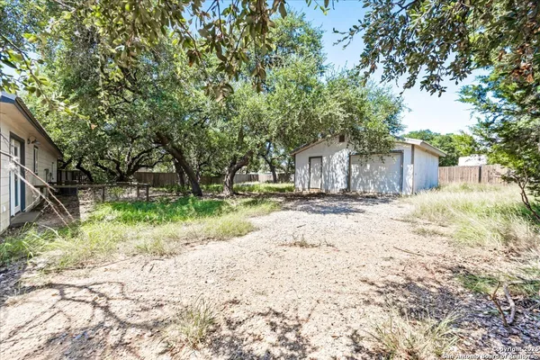 $1,325 | 560 Private Road 1515, Bandera, TX 78003