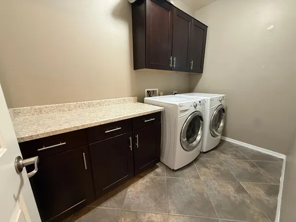 $2,995 | 287 East Kaibab Drive, Chandler, AZ 85249