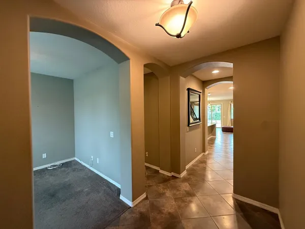$2,995 | 287 East Kaibab Drive, Chandler, AZ 85249