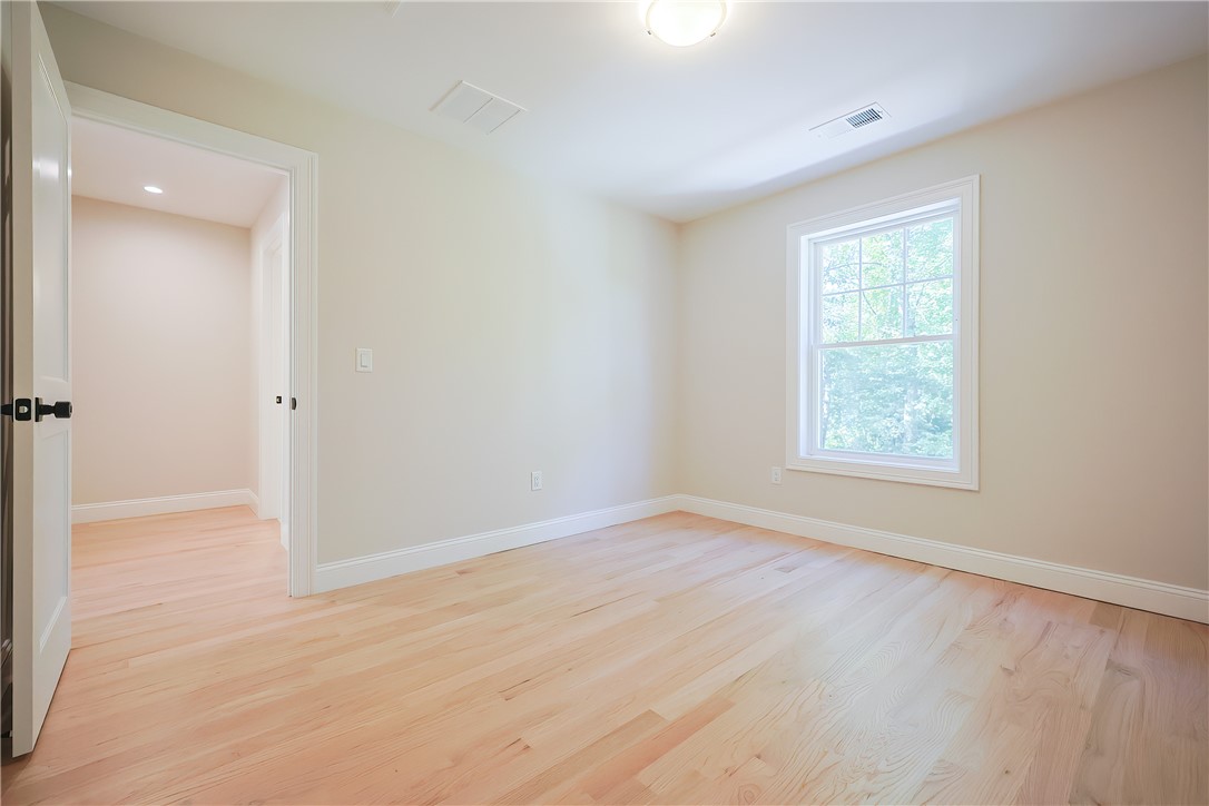 1808 Kingstown Road South Kingstown, RI 02879 - Photo 9 of 19
