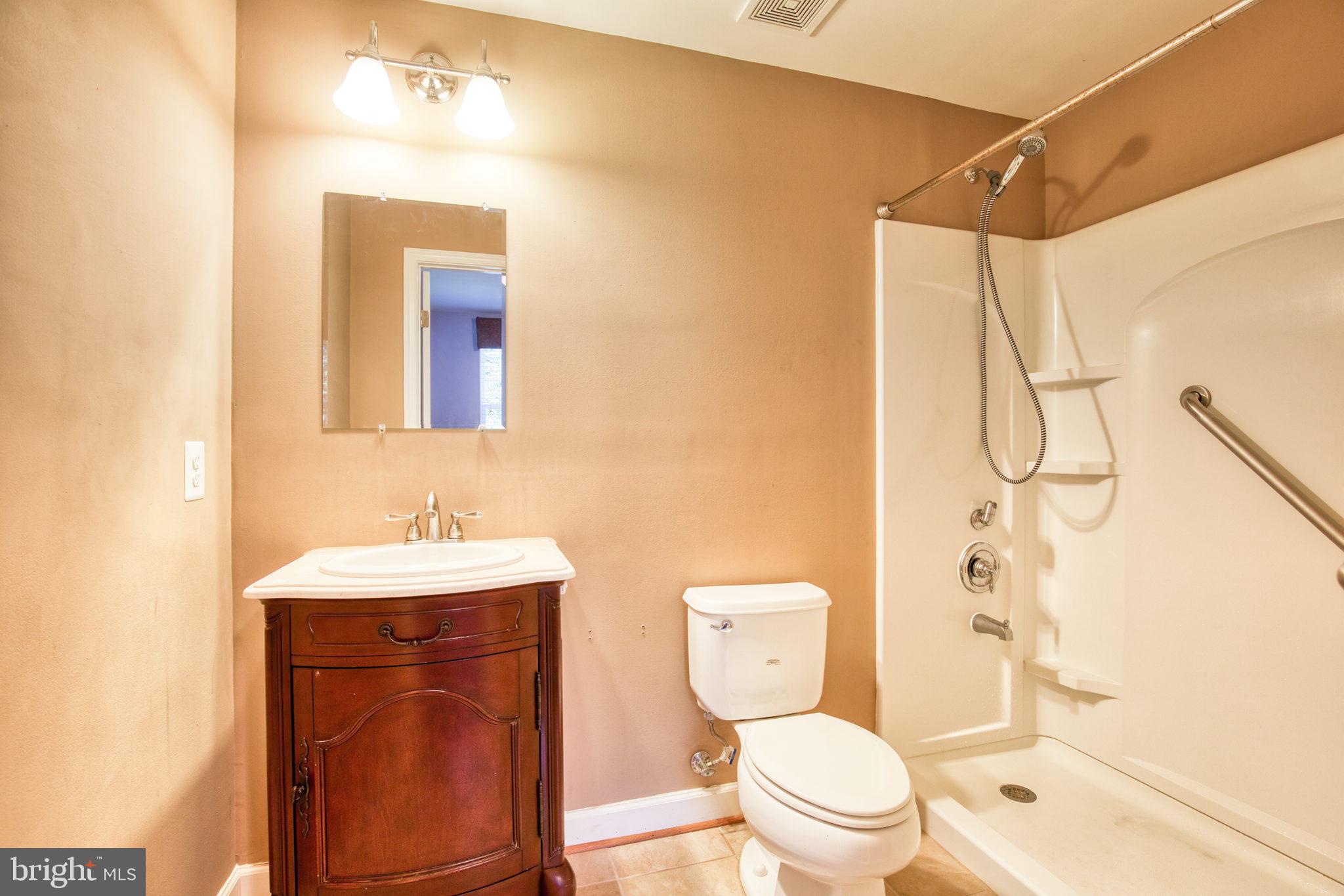 68 MacGregor Ridge Road Stafford, VA 22554 - Photo 36 of 42 Basement En Suite
