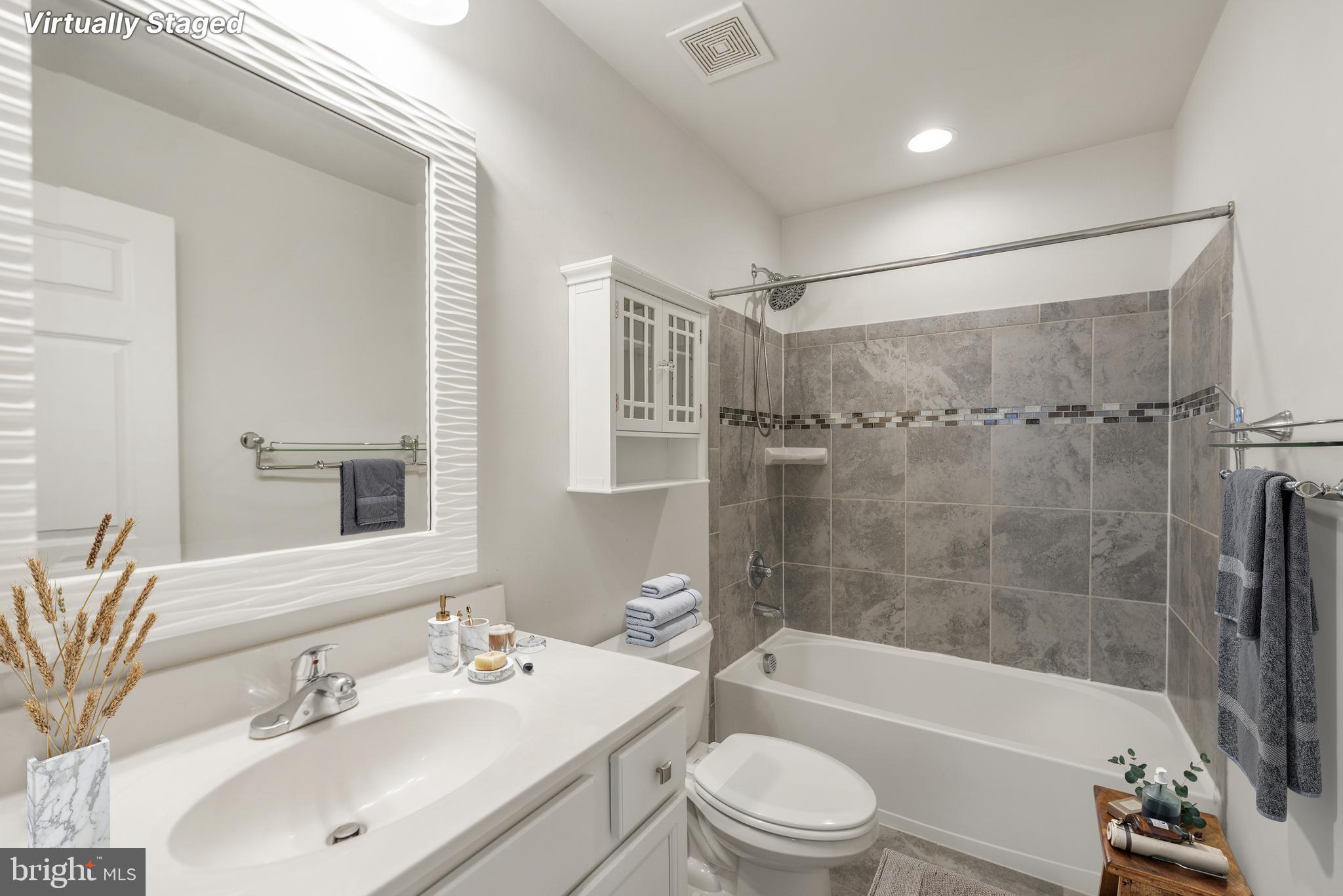 3510 Landing Way Silver Spring, MD 20906 - Photo 38 of 47 a bathroom with a sink a toilet and shower