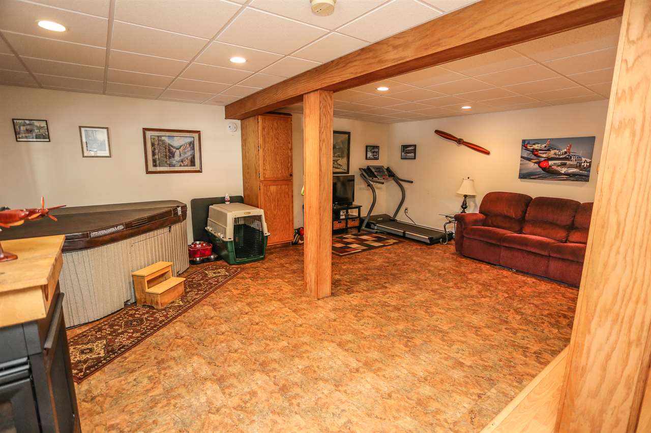 64 Weare Road New Boston, NH 03070 - Photo 23 of 40 Gallery Image 23