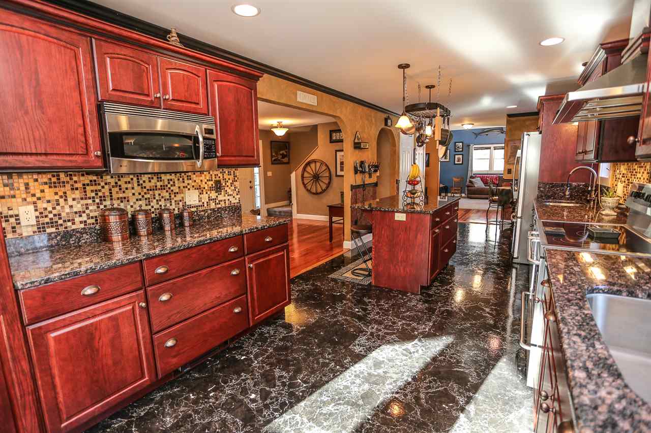 64 Weare Road New Boston, NH 03070 - Photo 8 of 40 Gallery Image 8