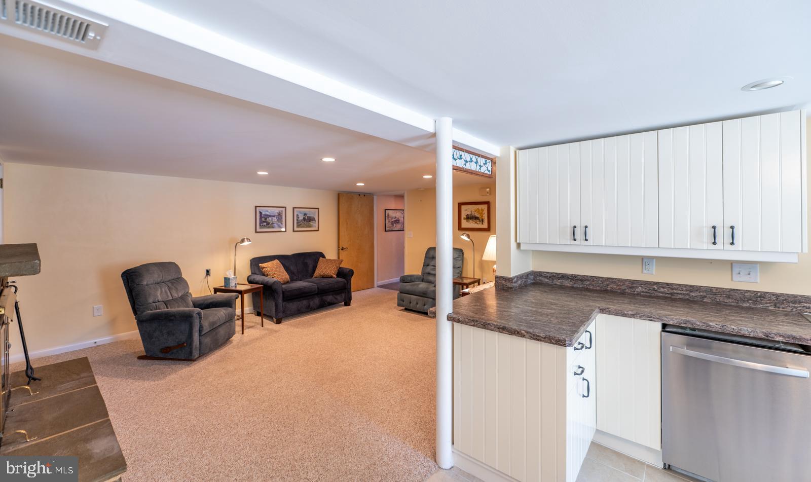 730 West Hoffecker Road Pottstown, PA 19465 - Photo 64 of 106