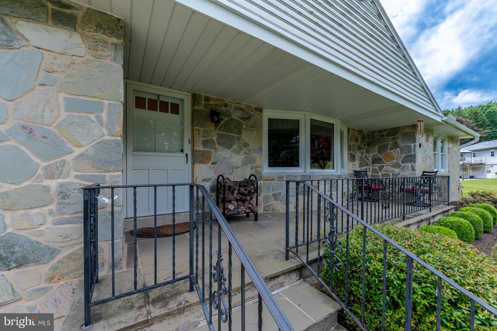 730 West Hoffecker Road Pottstown, PA 19465 - Photo 10 of 106