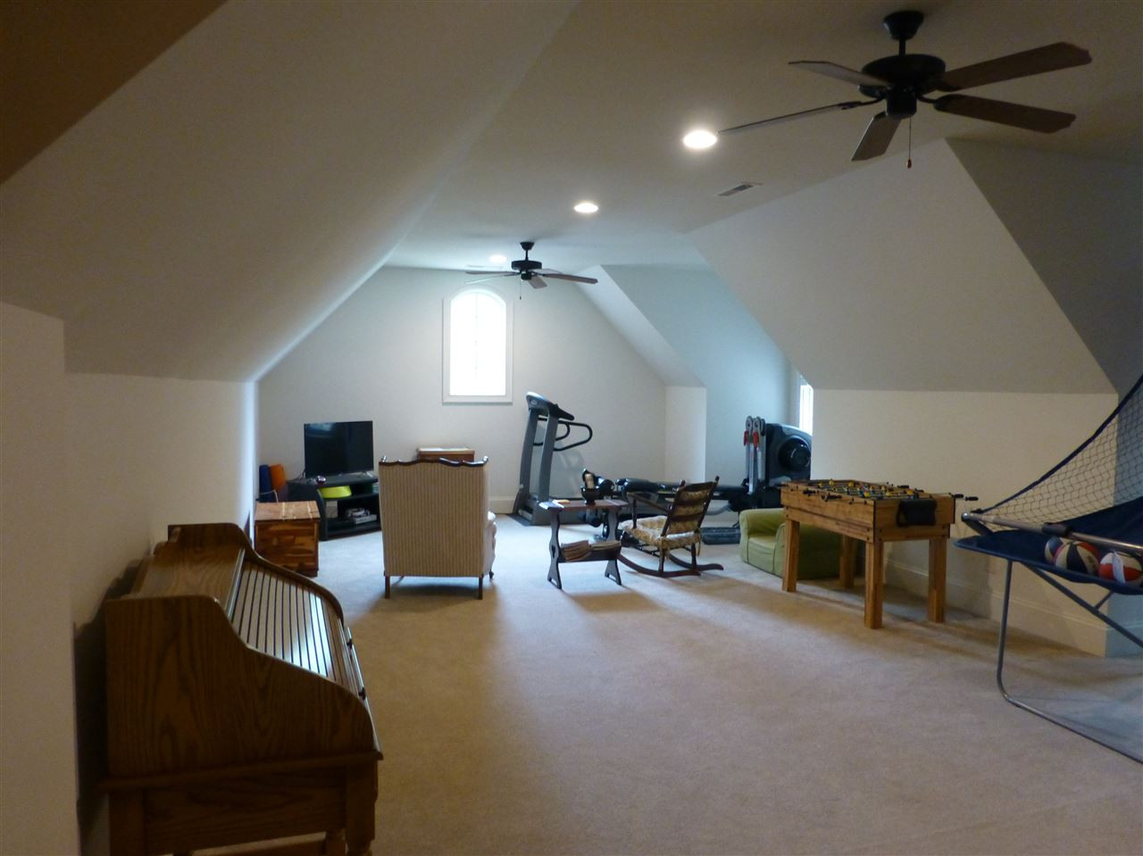 2433 Trenton Woods Way Raleigh, NC 27607 - Photo 27 of 30 Photo 27