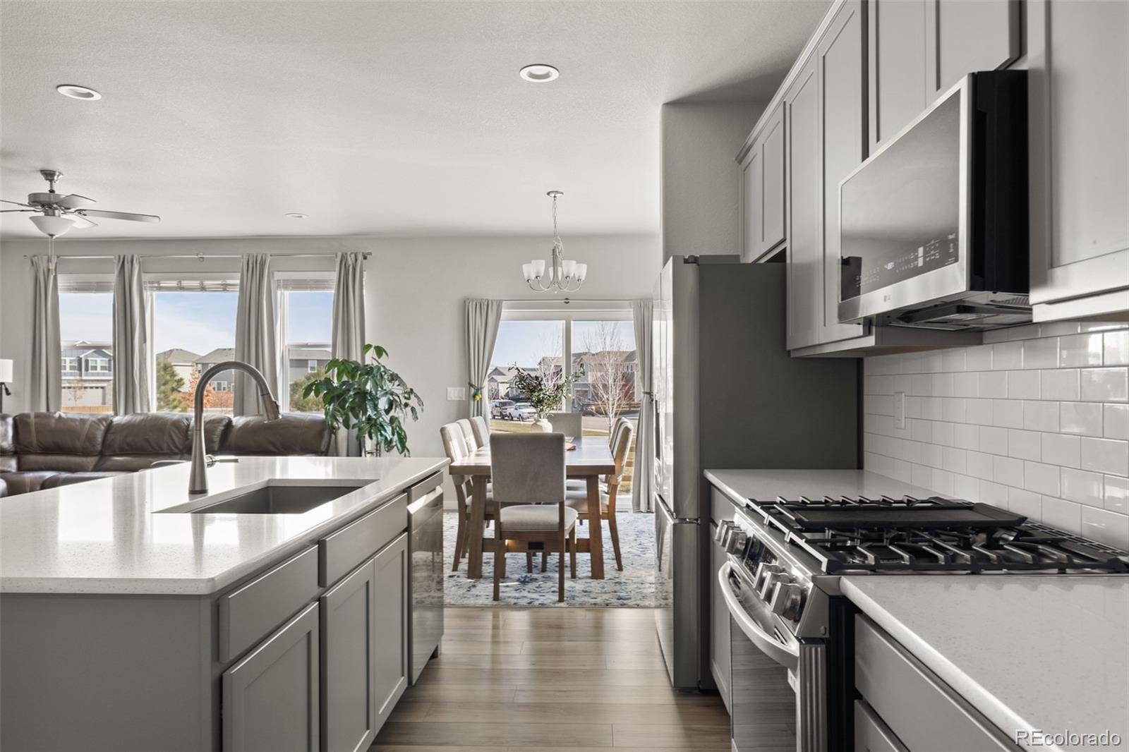 790 Griffith Street Lochbuie, CO 80603 - Photo 7 of 47