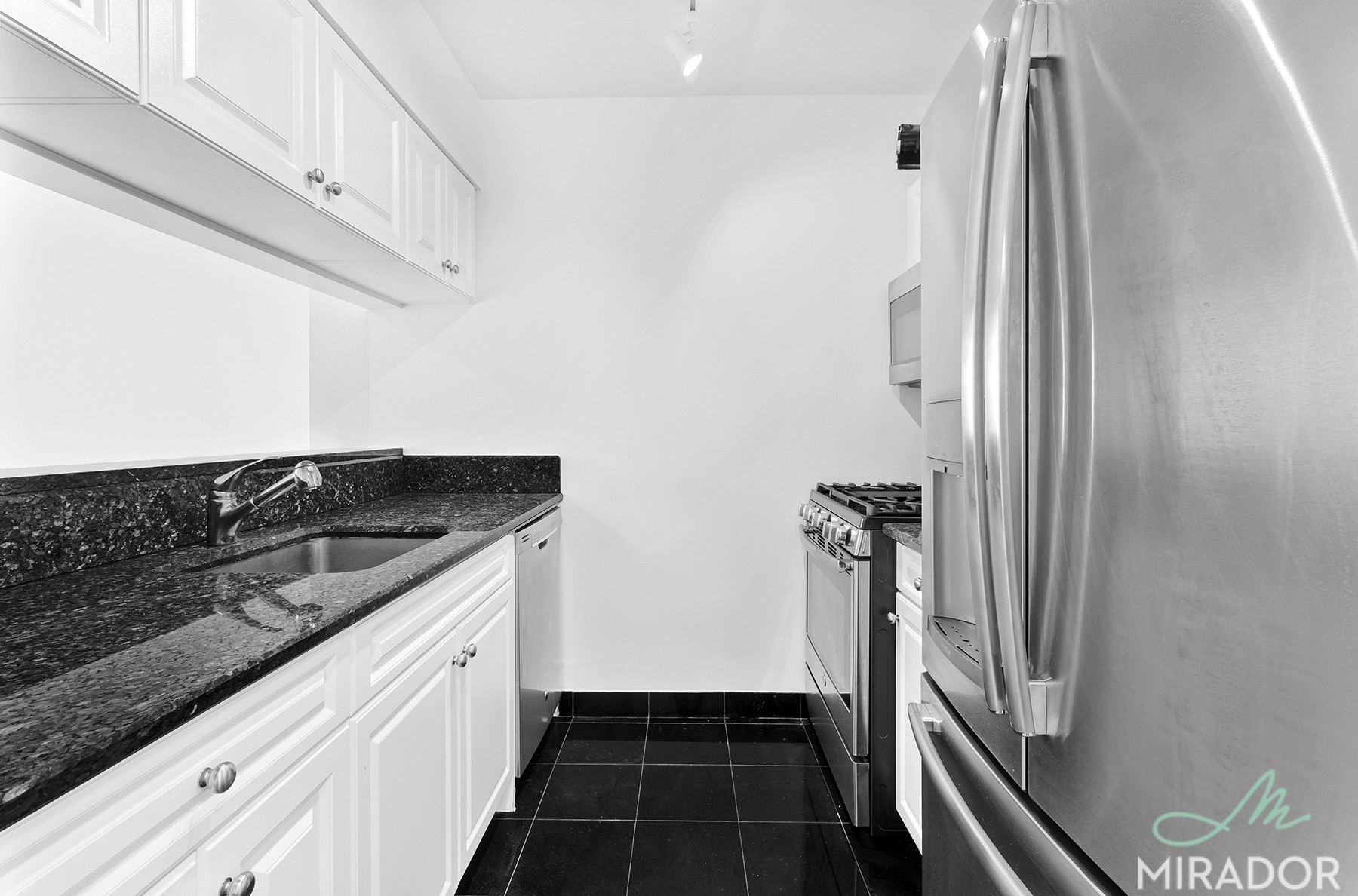 60 West 23rd Street, Unit 636 Manhattan, NY 10010 - Photo 4 of 19 Photo 4