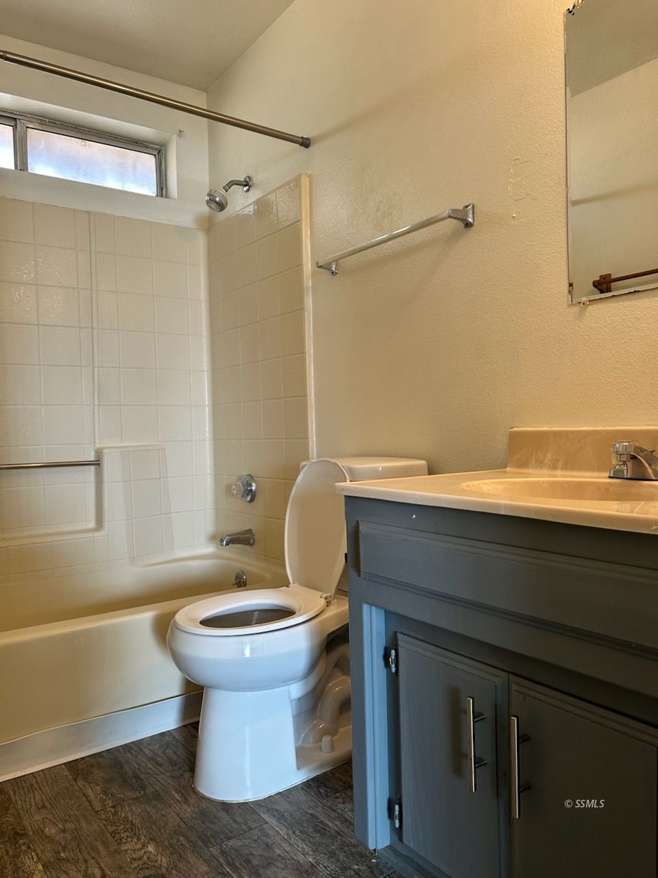 1017 West Perdew Avenue Ridgecrest, CA 93555 - Photo 9 of 12