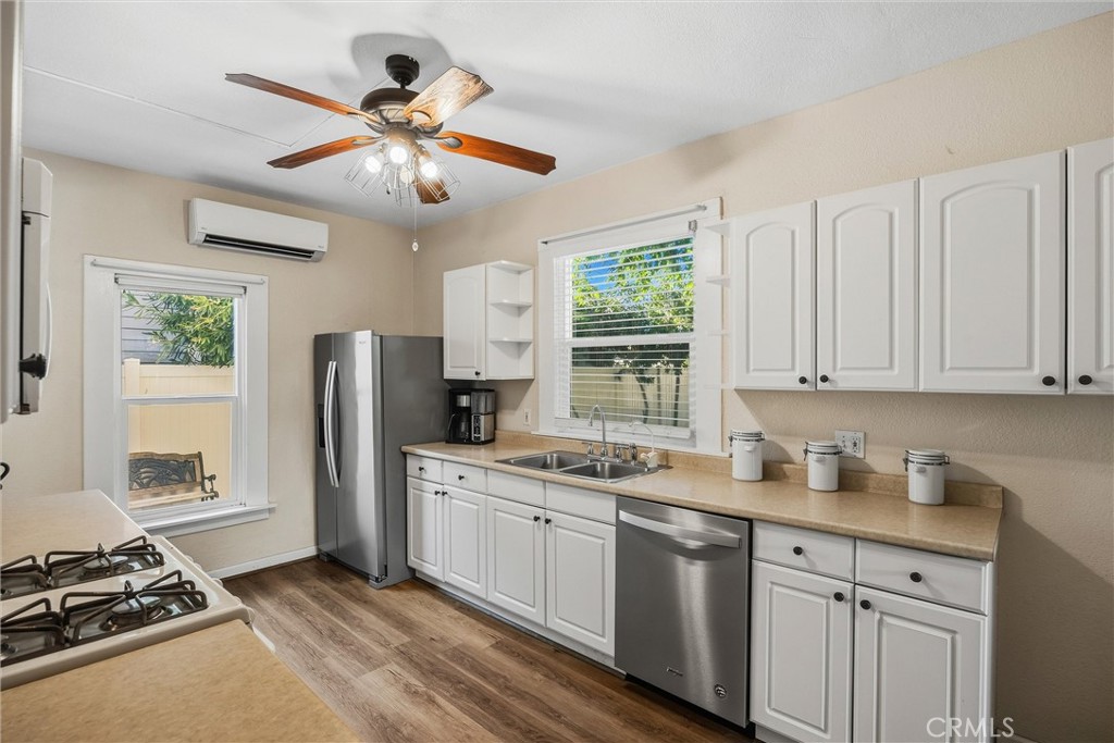 716 Walnut Street Corning, CA 96021 - Photo 4 of 38 Gallery Image 4