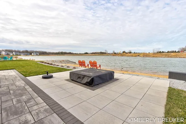 $675,000 | 10629 Poppy Lane, Allendale, MI 49401