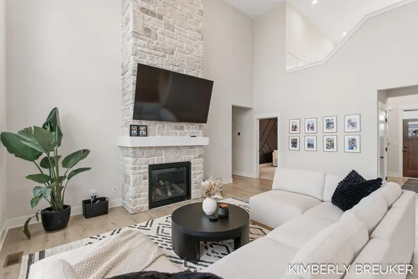 $675,000 | 10629 Poppy Lane, Allendale, MI 49401