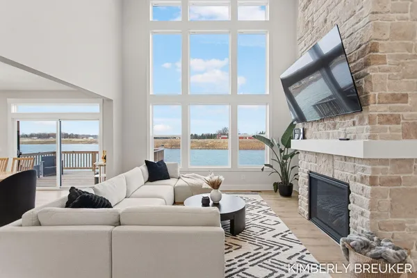 $675,000 | 10629 Poppy Lane, Allendale, MI 49401