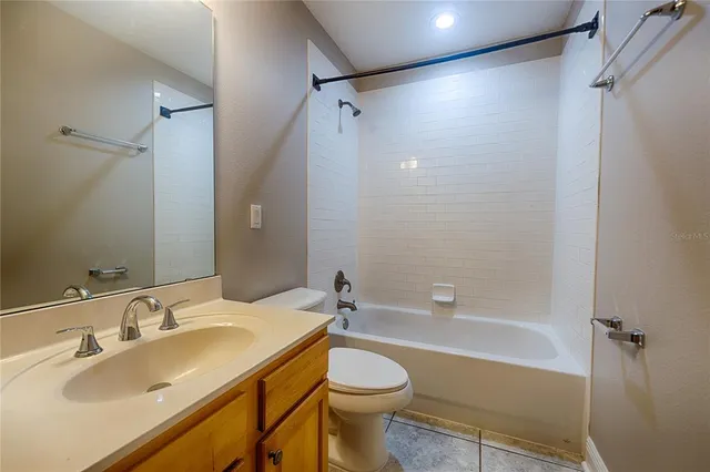 $497,500 | 7019 5 Oaks Drive, Harmony, FL 34773