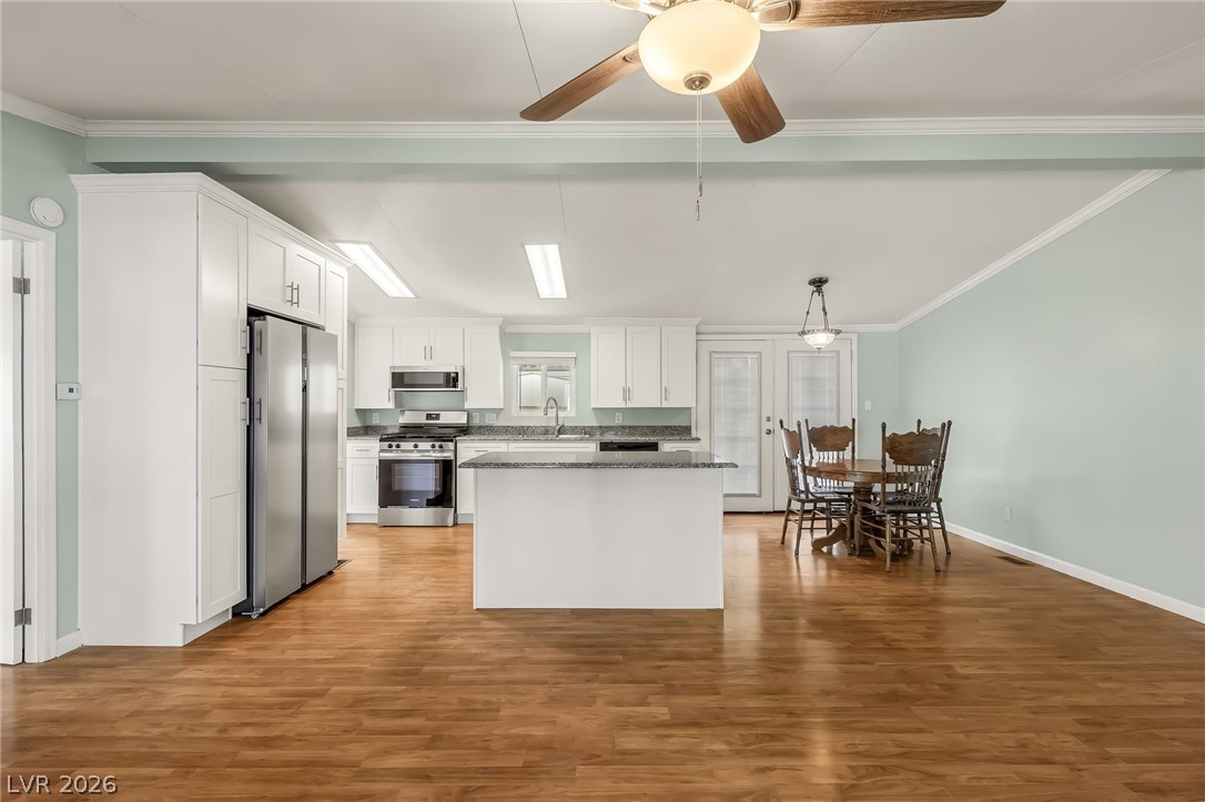 1615 Granada Street Laughlin, NV 89029 - Photo 11 of 36