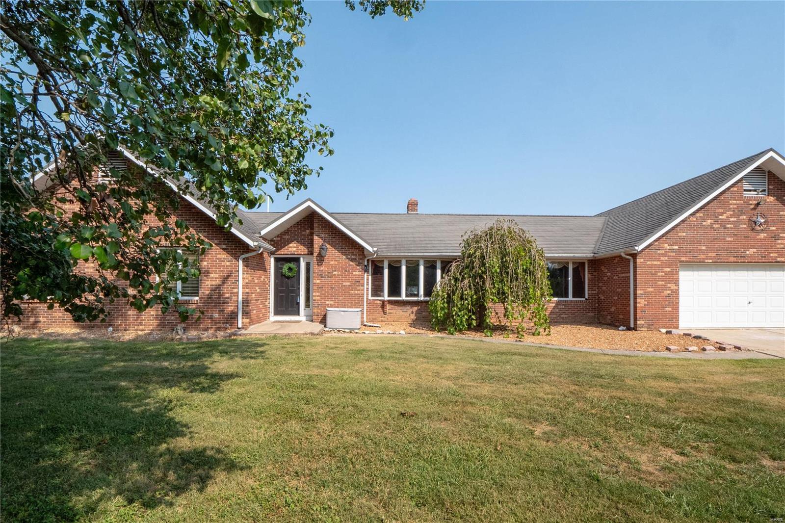 7349 Wirth Road Millstadt, IL 62260 - Photo 1 of 51 Gallery Image 1