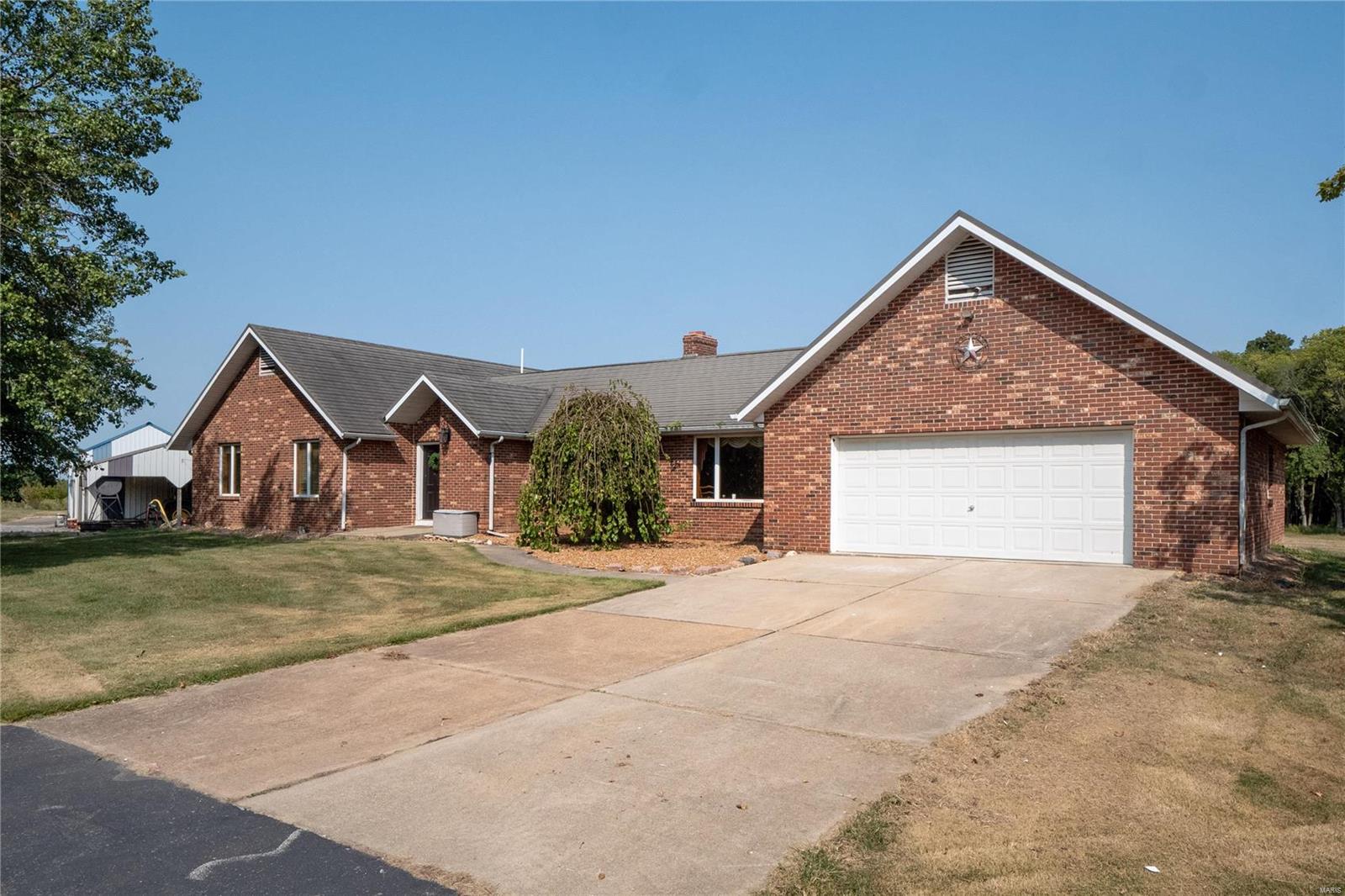 7349 Wirth Road Millstadt, IL 62260 - Photo 3 of 51 Gallery Image 3